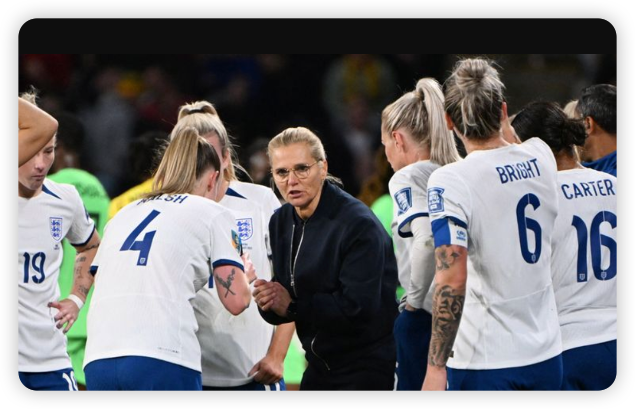 The Art of Strategic Defeat