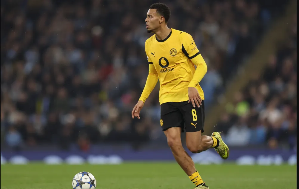 Manchester United: The Search for Control